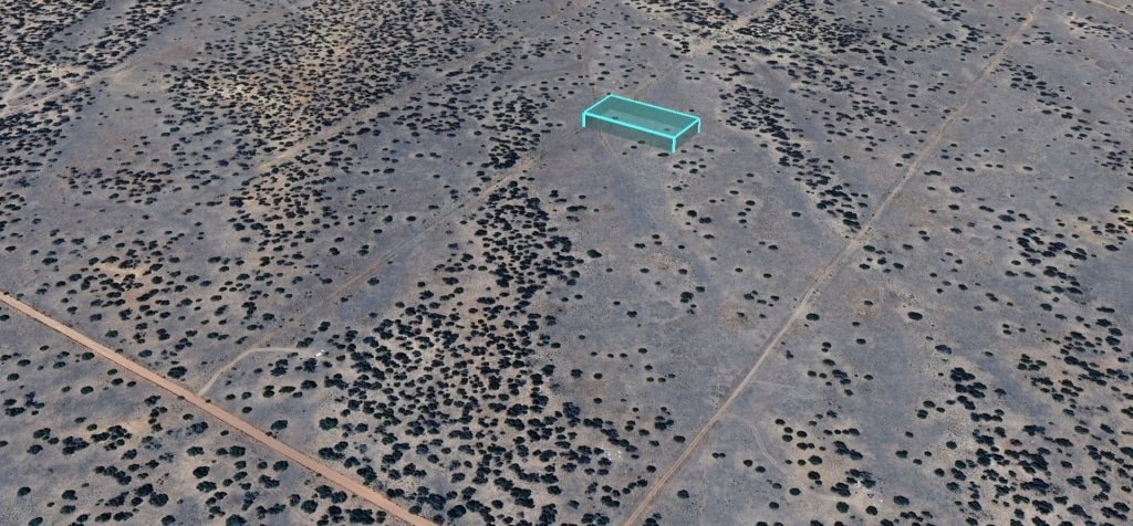 1.24-acre Arizona property for sale - sandy soil, flat to sloped terrain