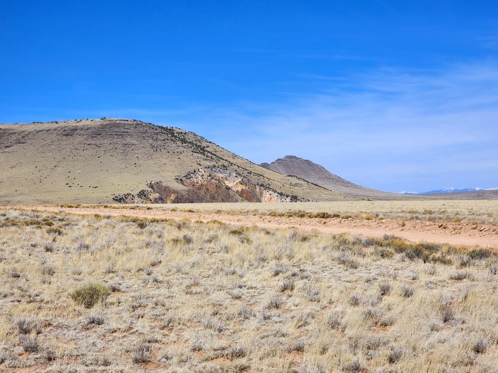 Colorado buildable land - 5 acres, no HOA restrictions, owner financing