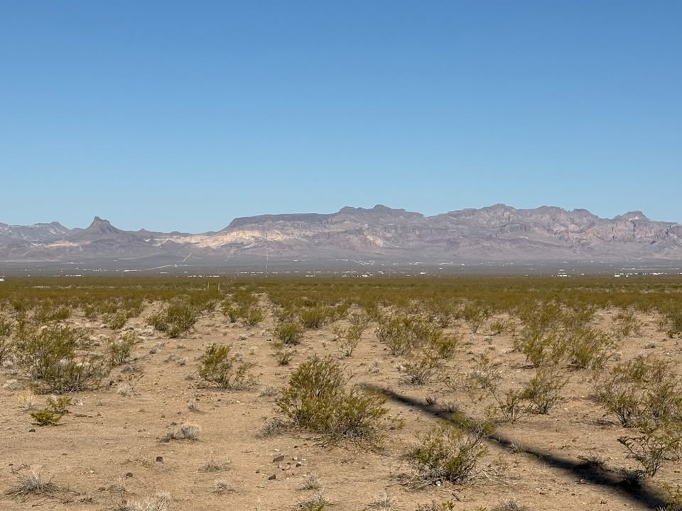 2.1 Acres Lot in Kingsman Arizona