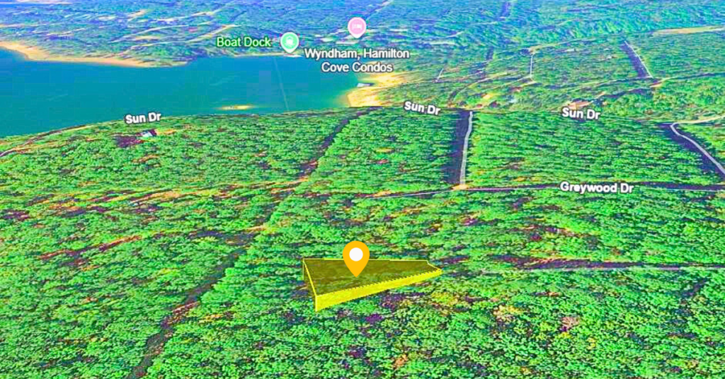Land for sale in Fairfield Bay, AR - 0.25 acres near Greers Ferry Lake