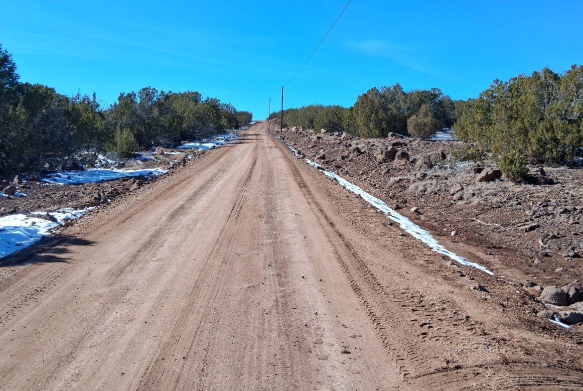 1.15 Acres of Land, Power, Trees and Views! Show Low Pines Subdivision