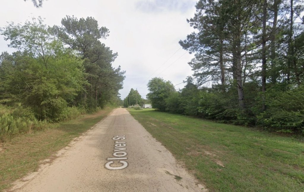 Small residential lot for sale in Lumberton area, Pearl River County, Mississippi