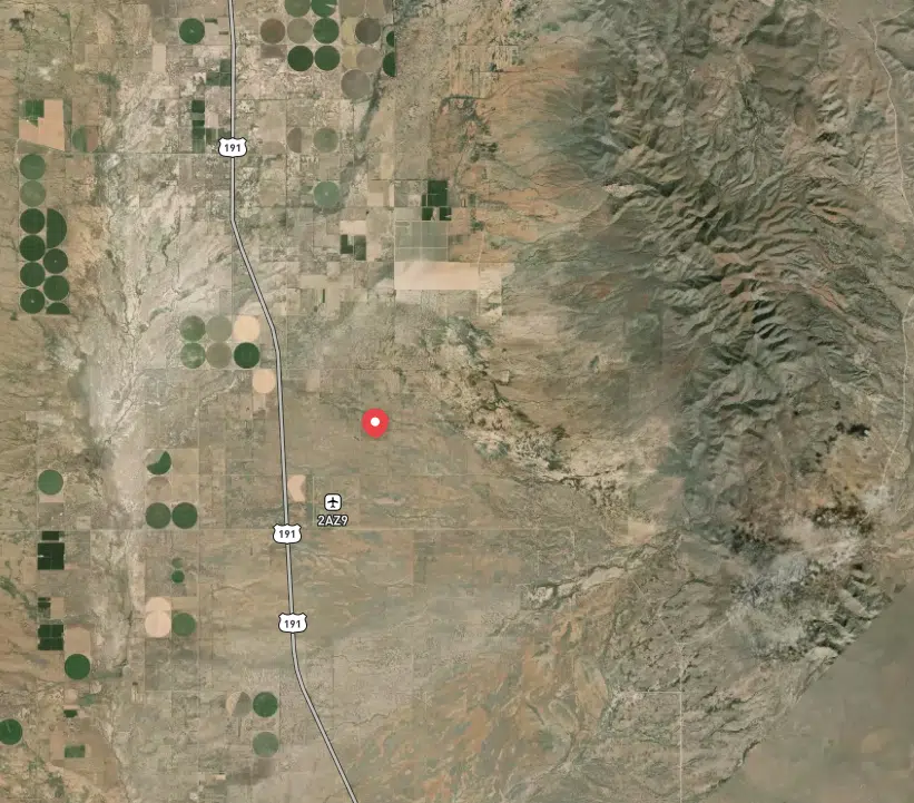 Flat terrain lot in Cochise County, Arizona with mountain views - photo 2