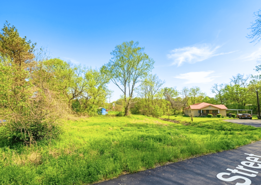 Residential grassland 0.05 acres Yazoo Mississippi - photo 4
