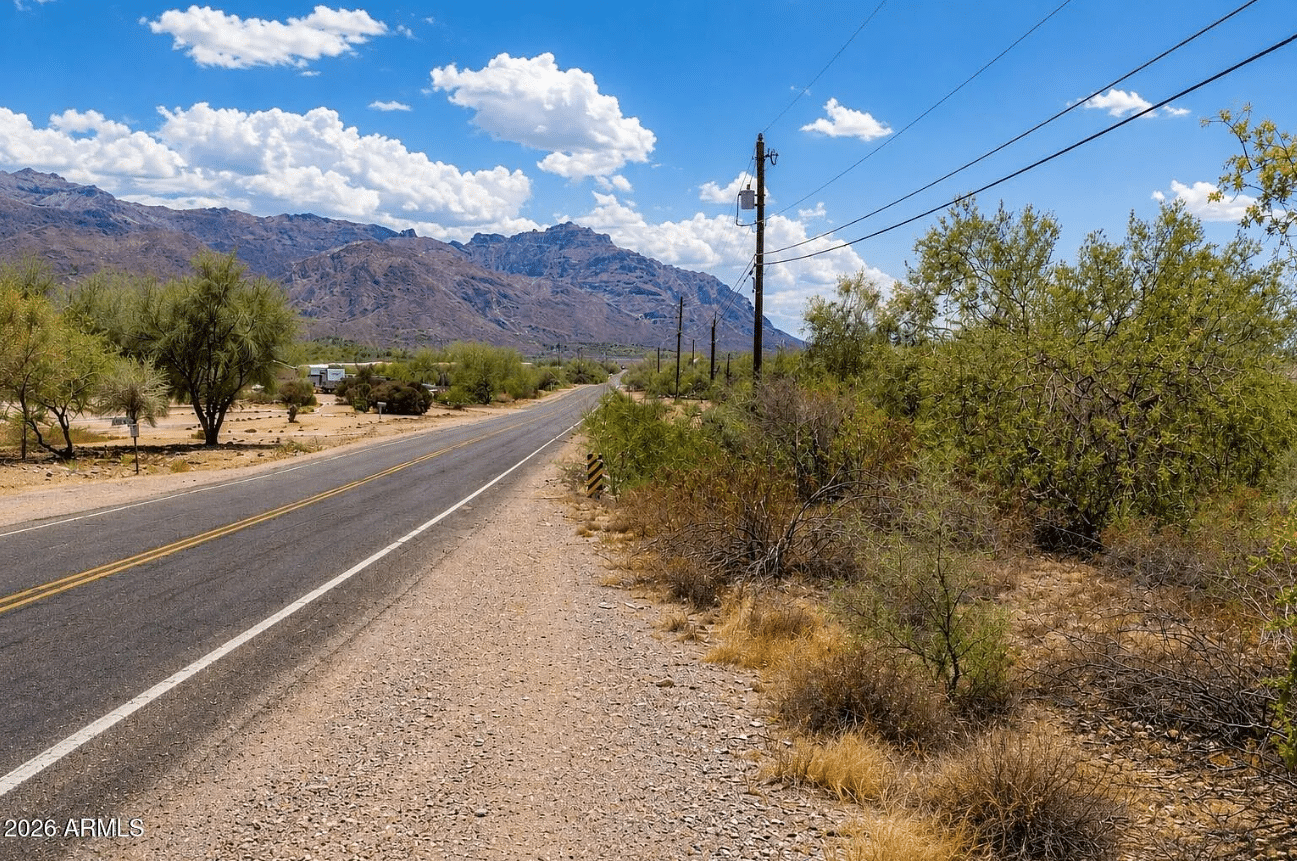 1.06 Acres of Land For Sale in Apache Junction, Arizona — SELLER FINANCING AVAILABLE