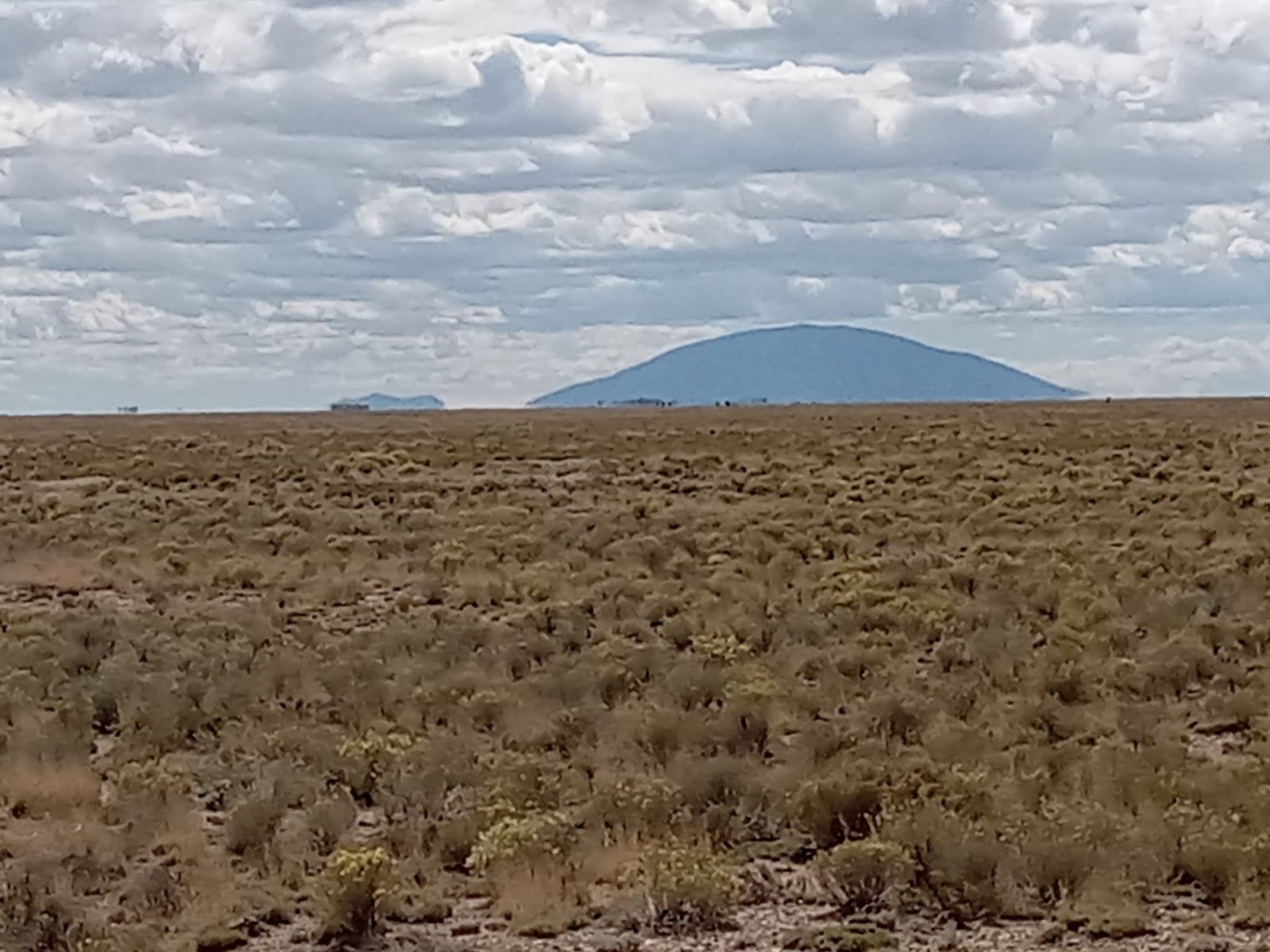 Beautiful 4-acres Land for Sale with a view of the mountains