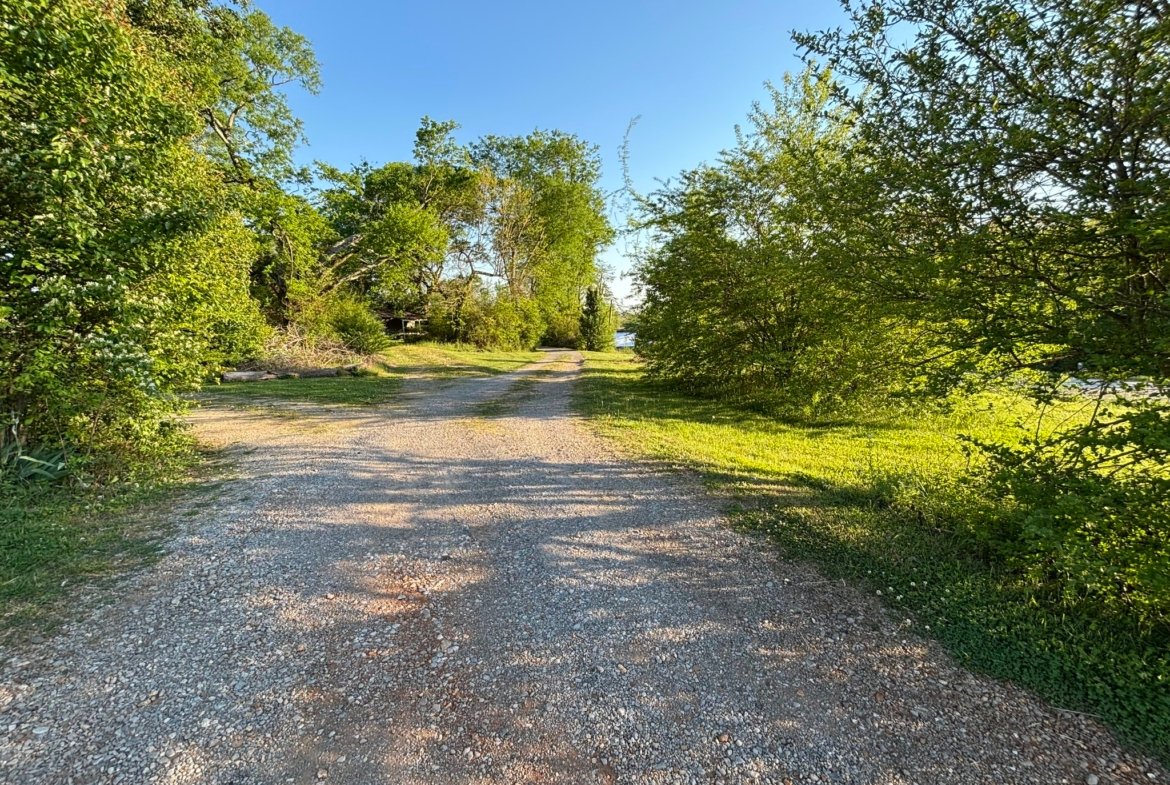 0.73 ACRES OF PRIME TENNESSEE LAND FOR SALE ON HWY 108 (WHITWELL, TN)