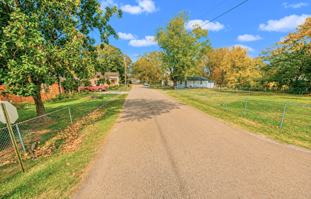 Level 0.11-acre lot with community water and sewer - photo 5