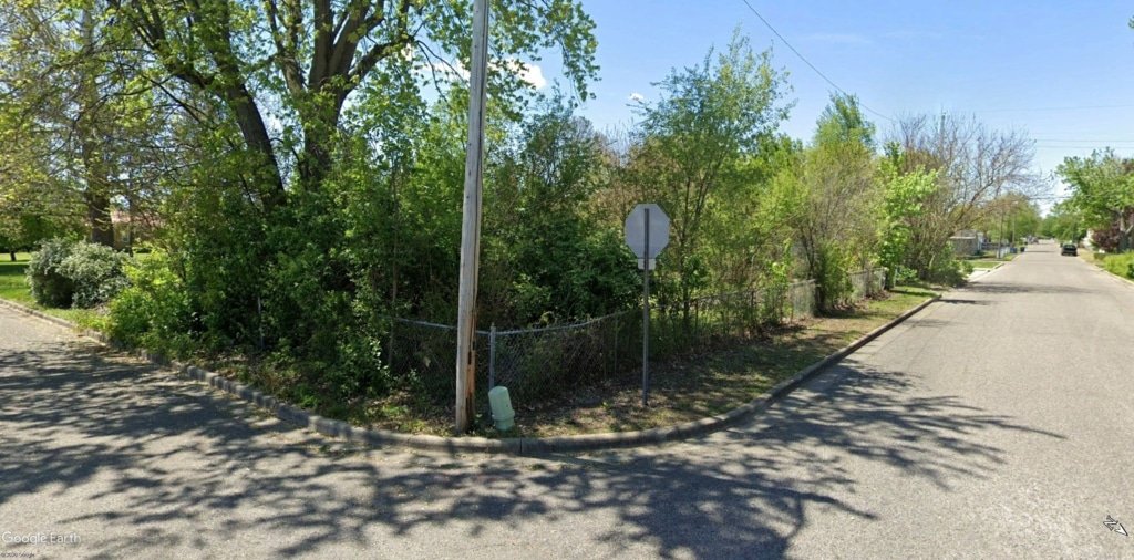 Terre Haute 0.13 Acre Corner Lot For Sale