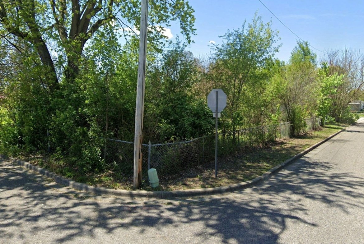 0.13 Acre Corner Lot For Sale in Terre Haute, Indiana with seller financing available, this is an excellent opportunity to secure a prime piece of land in a desirable location