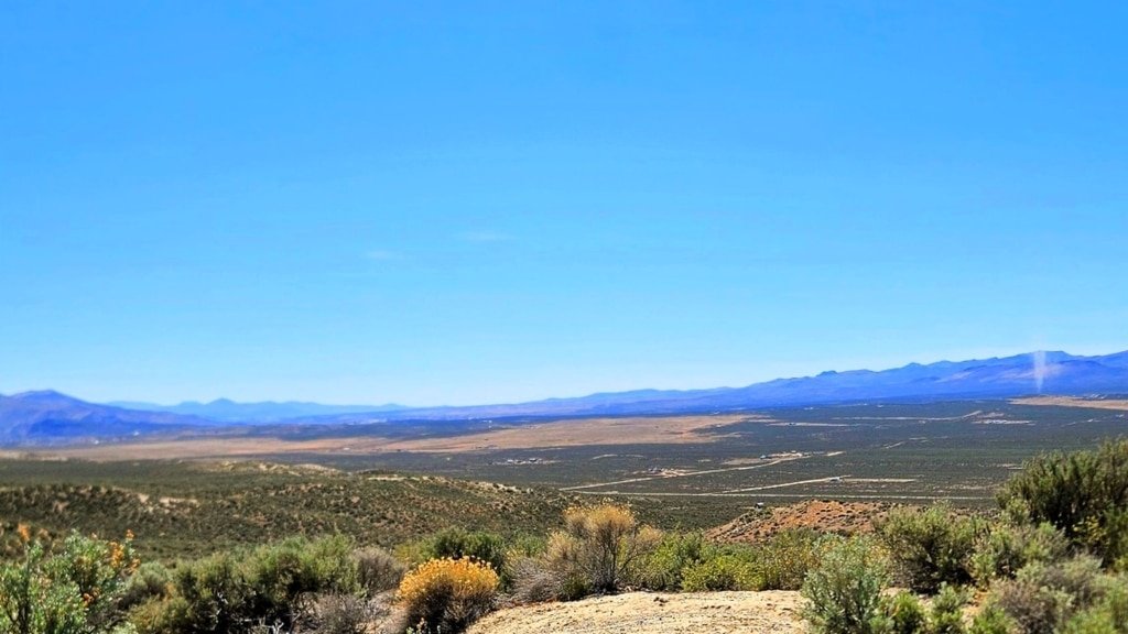 Affordable Nevada land near Elko with road access - photo 5