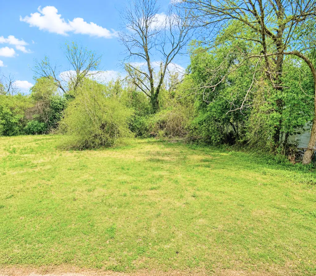 Flat, Ready-to-Build 0.11-AcreLot in the Heart of Hattiesburg, MS