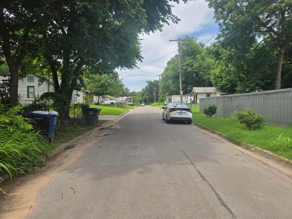 RS-3 zoned residential lot in established Tulsa neighborhood - photo 3