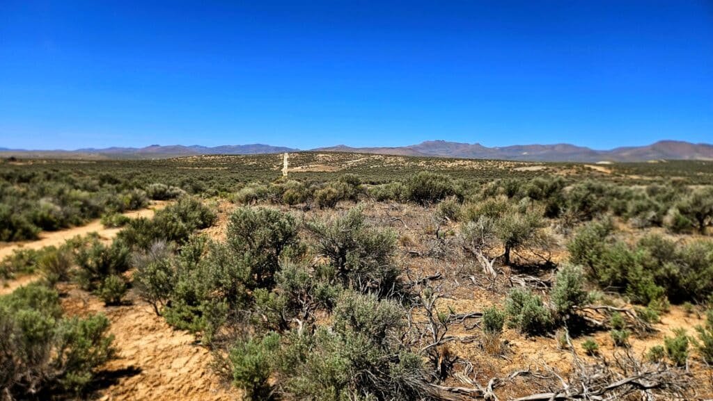 Buildable 1.13 acre property near Elko, Nevada with septic tank