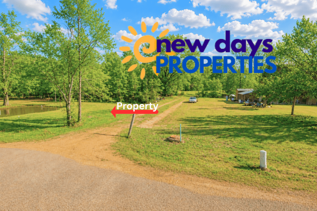 0.25-acre buildable lot with power and water available in Mississippi - photo 10