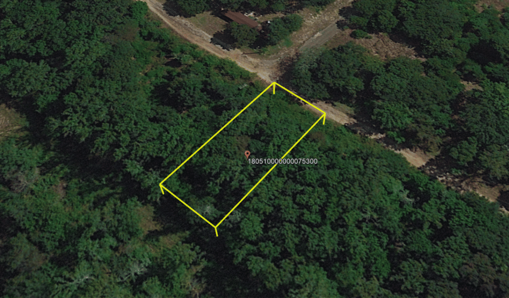 Camp, RV and Livable .20 acre