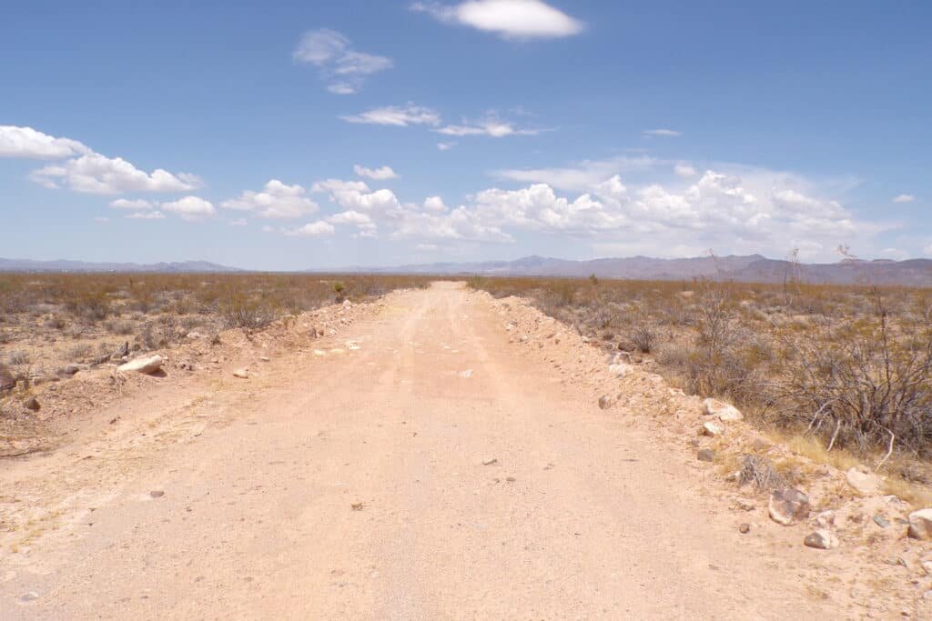 Owner-financed Arizona land, 2.35 acres, Mohave County - photo 6