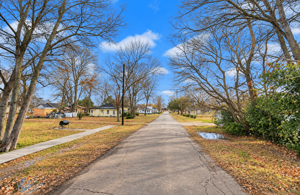 Leflore County Mississippi building lot, $115 monthly, $199 down payment - photo 6
