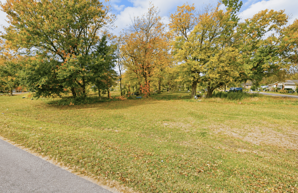 0.06-Acre Corner Lot for Sale in Leland, Mississippi - photo 4